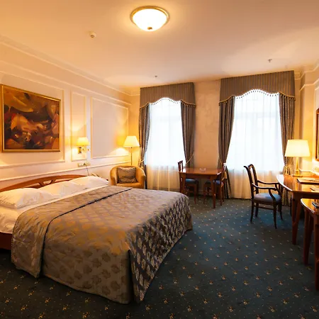 Europe Hotel-2